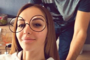 mobile hairdresser, Nabilla Benattia